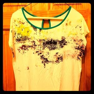 Short sleeve modern print T by Solaris